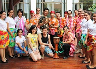 Management and staff of the Pullman Pattaya Aisawan management held the ancient Thai Lanna ‘Rod nam dam hua’ ceremony for Serge Rigodin, Operations Manager of Pullman Pattaya Aisawan, Sitthiporn Hanyanunt owner of the Malaysia Hotel and other senior management. After the ceremonies everyone enjoyed the festive Songkran festivities at the Beach Club which brought joy and happiness to all.